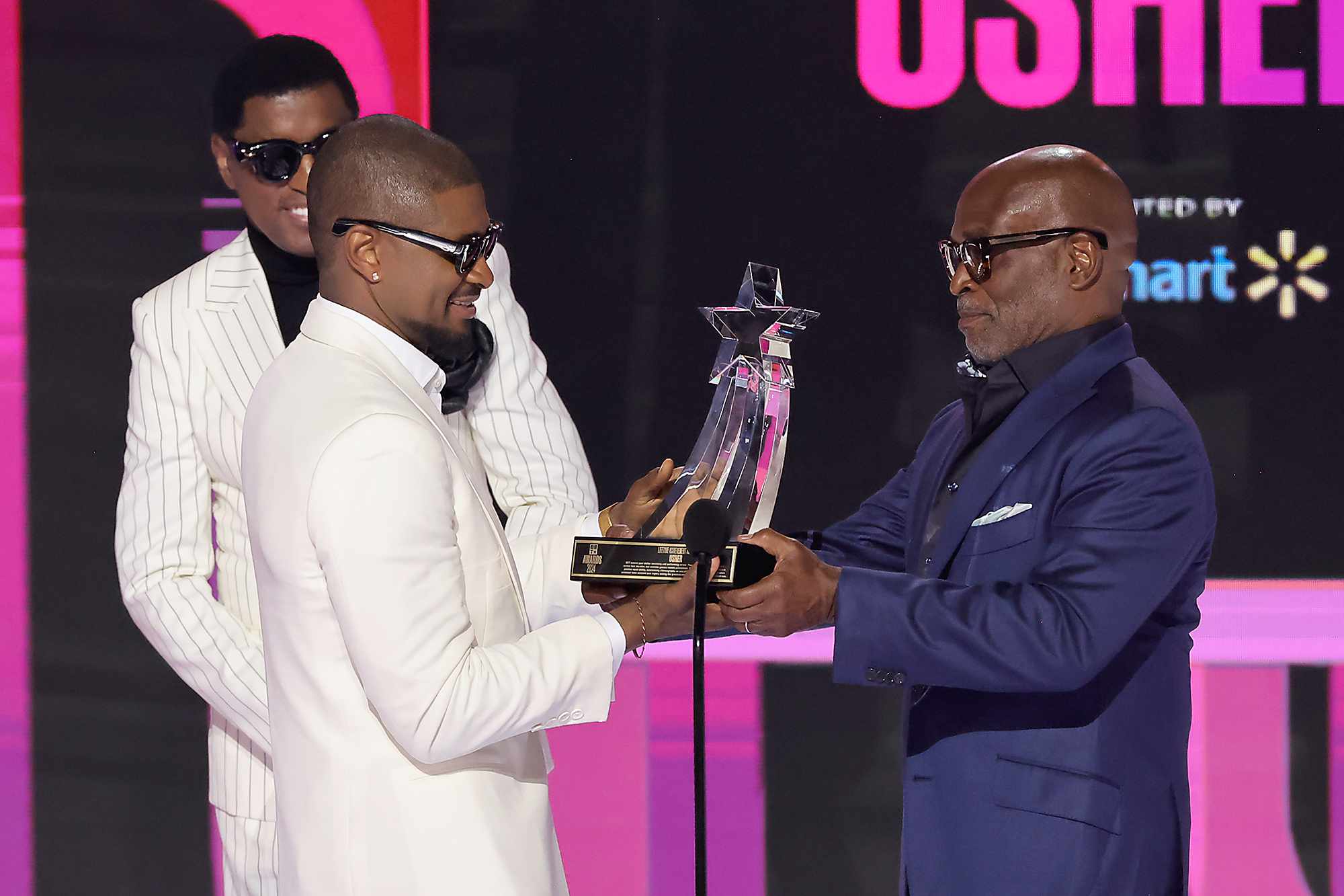 Usher Bet Awards 2024 Performance Mead Layney